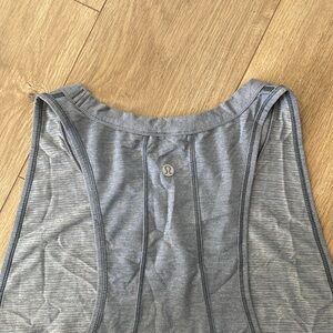 Lululemon gray muscle tank
